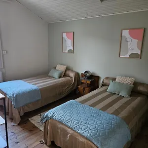 villa-pyrene.midi-pyreneeshotels.com/